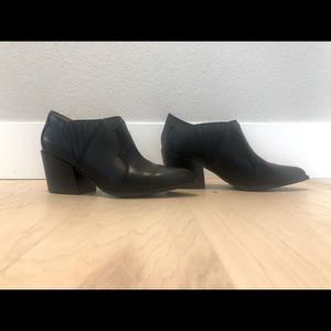 Aldo black ankle booties